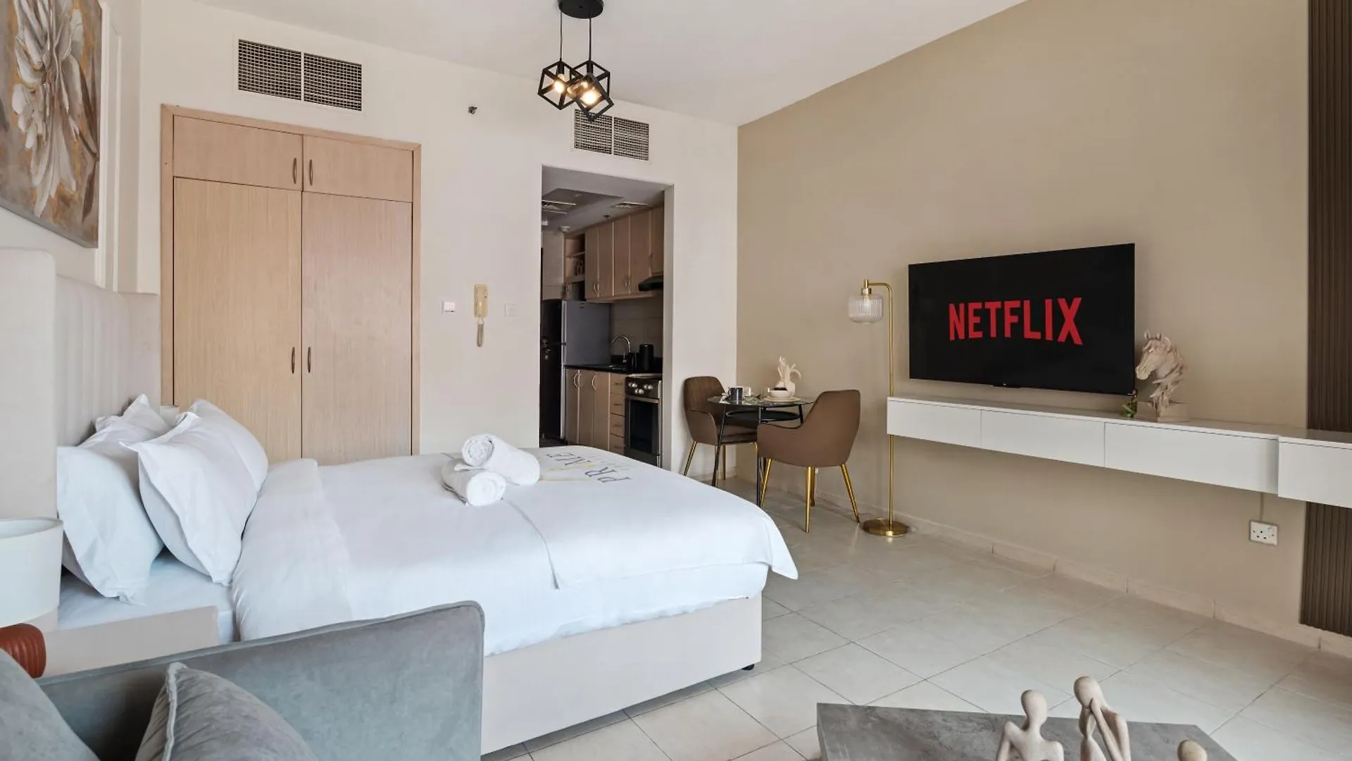 Urban Designer Apt - Family Friendly Dubai Appartamento