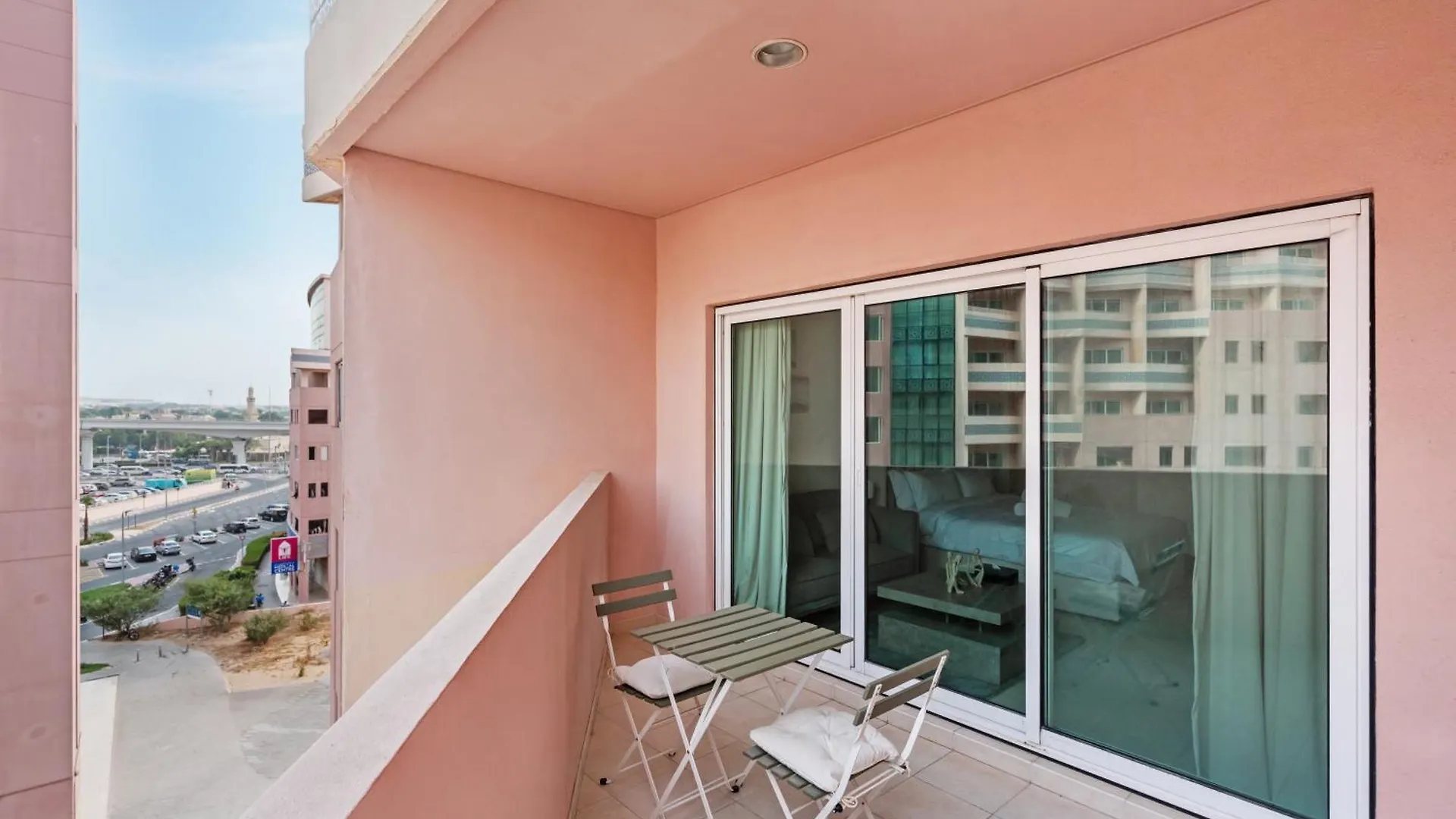 Urban Designer Apt - Family Friendly Dubai Appartamento